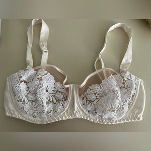 Fleur of England Jasmine Bra Size 32D